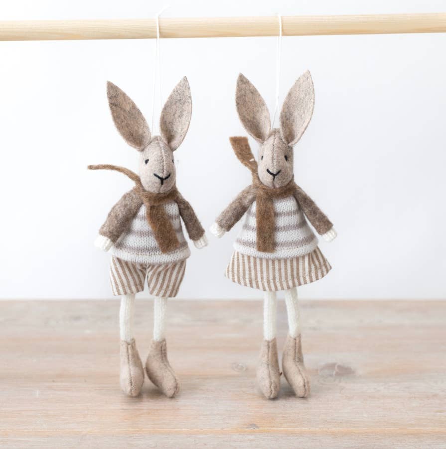 Neutral Hanging Rabbit | 15cm